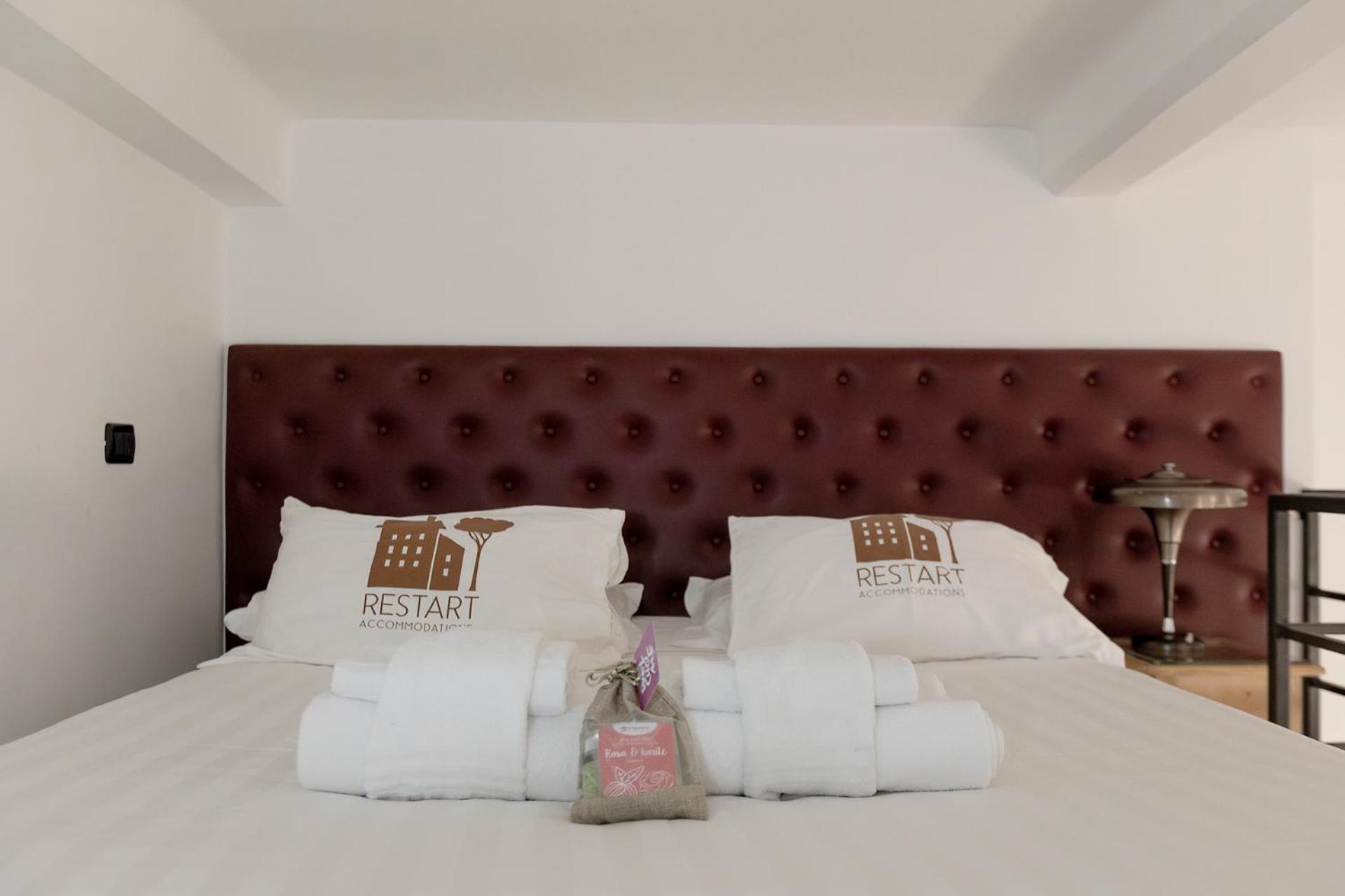 Restart Accommodations Colle Oppio E Paganini Rzym Zewnętrze zdjęcie