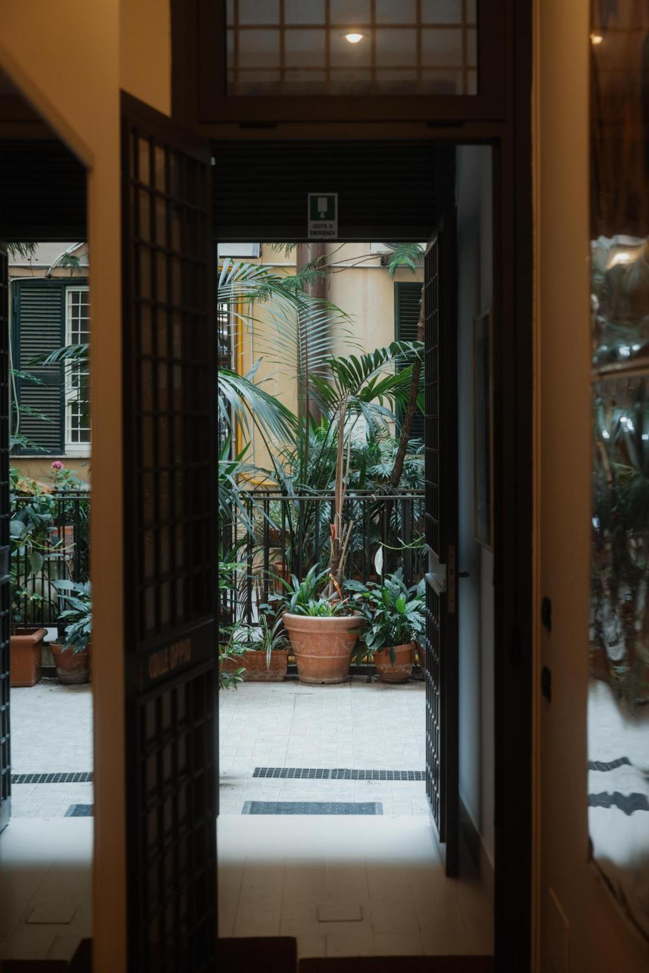 Restart Accommodations Colle Oppio E Paganini Rzym Zewnętrze zdjęcie